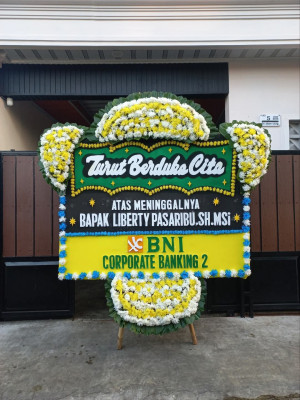 Papan Bunga Duka di Bantir